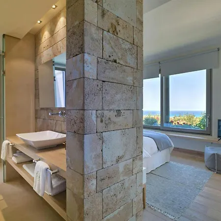 Readhostprofile&Scan! Luxury 4-Bedroom Villa With Pool ヴィラ *