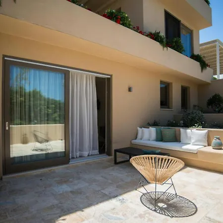 וילה Readhostprofile&Scan! Luxury 4-Bedroom Villa With Pool Soroni
